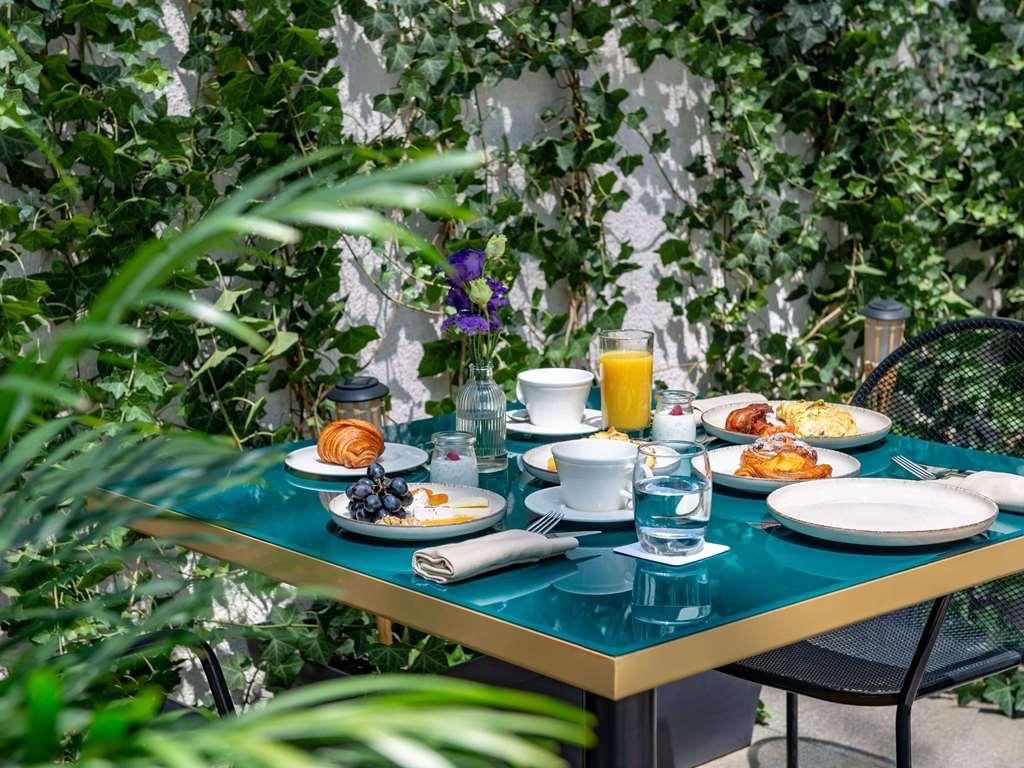 Tbilisi Philharmonia Apartment Ресторан фото